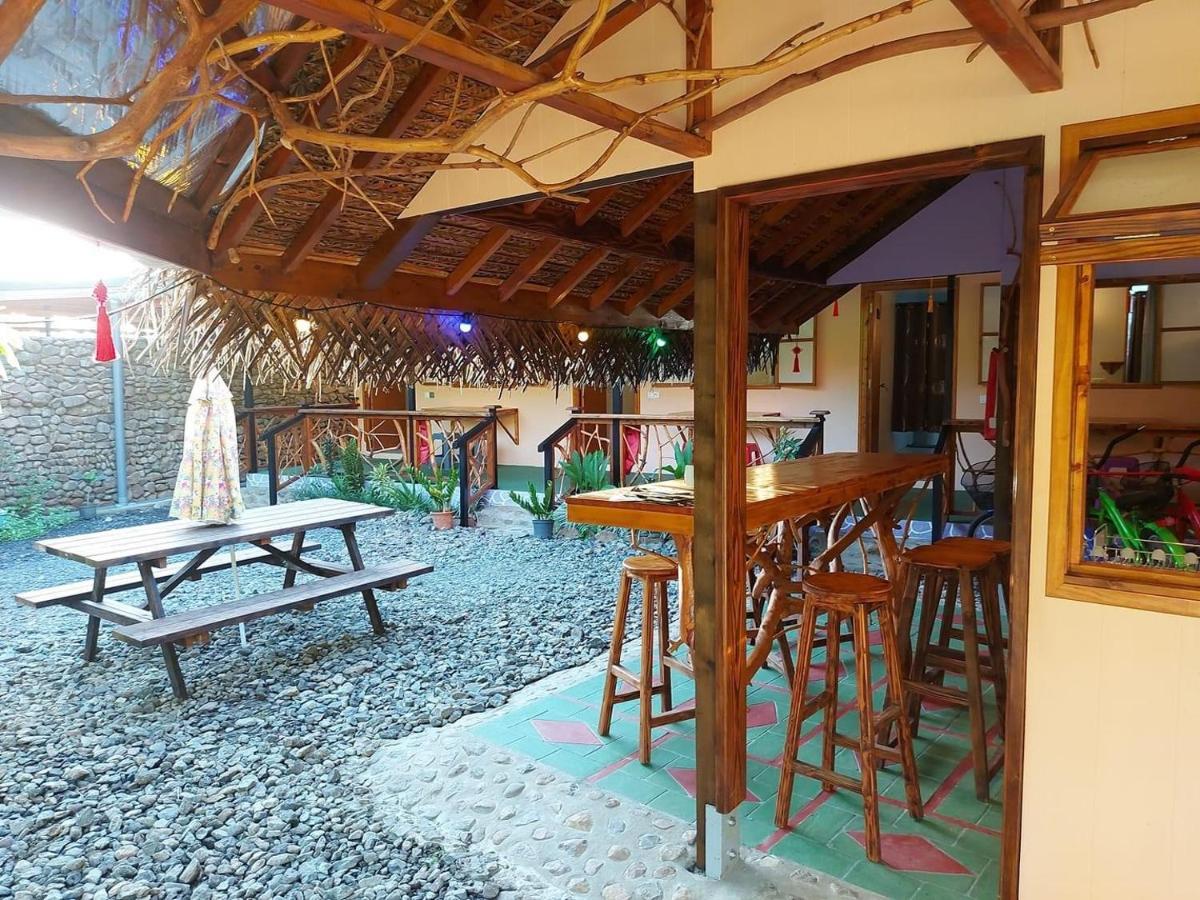 Moorea Vaiare Lodge Exterior photo